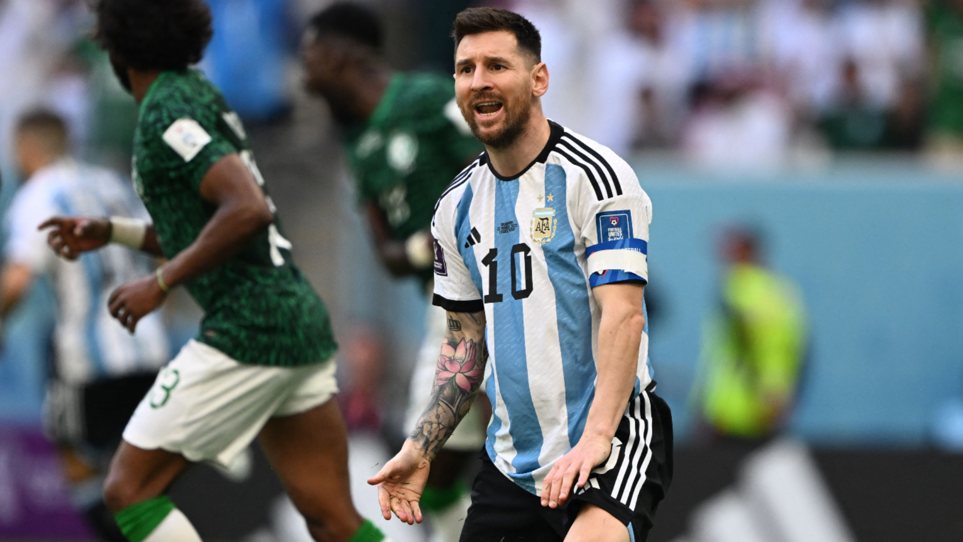 Saudi Arabia Stuns Messi and Argentina in World Cup's First Shock - The New  York Times