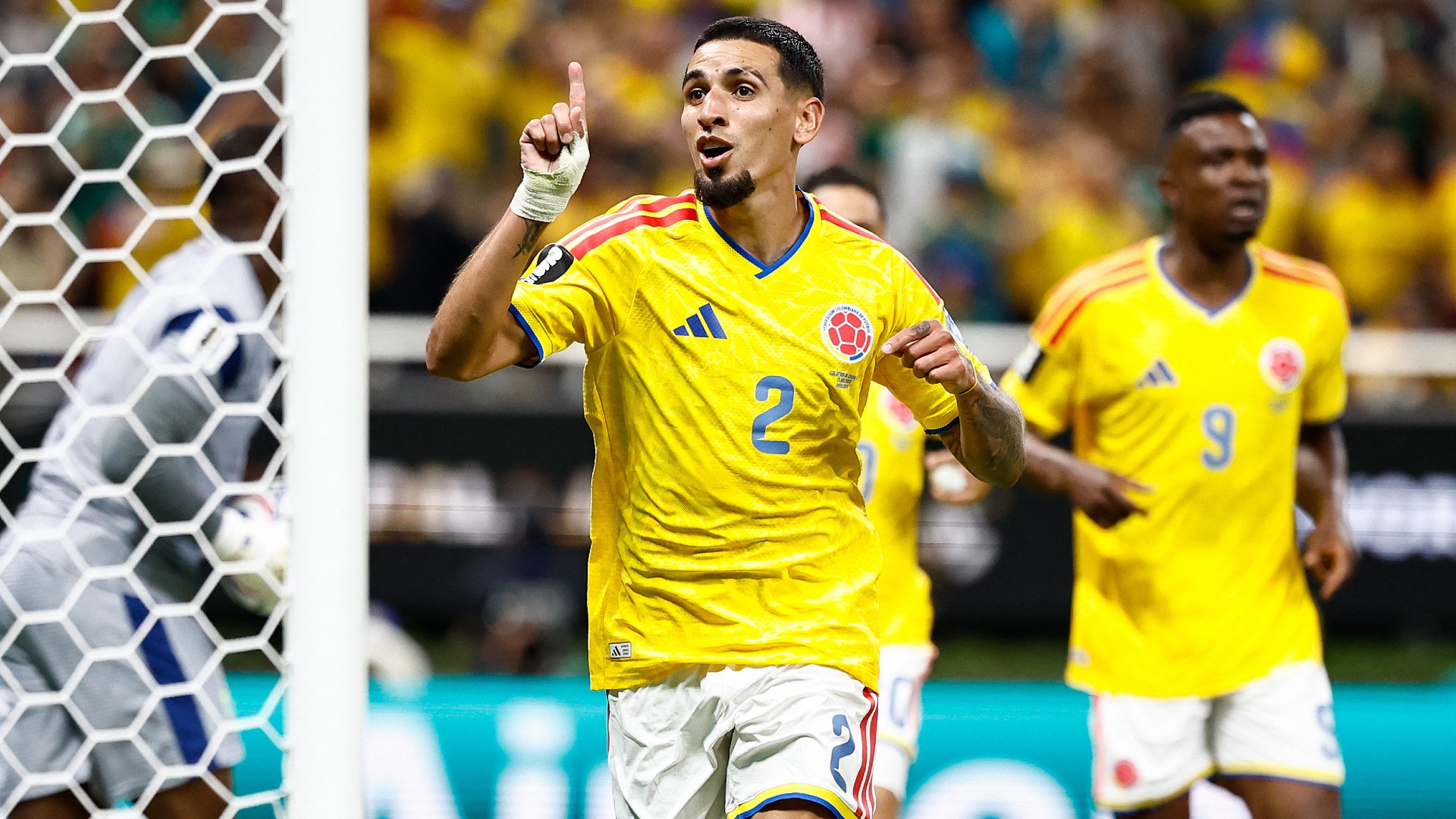 Endrick Receives Number 9 Jersey for Copa América | beIN SPORTS
